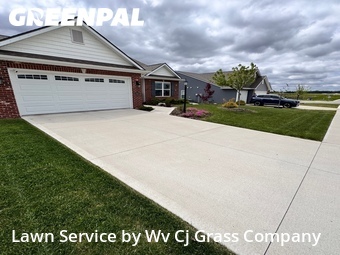 Lawn Mowing Service nearby Fort Wayne, IN, 