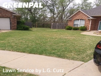 Lawn Care Service nearby Yukon, OK, 