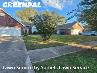 Lawn Cuttingin Norman,73072,Lawn Care Service by Yadiels Lawn Service, work completed in Nov , 2025