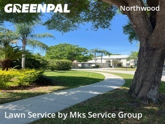 Lawn Maintenance nearby Wesley Chapel, FL, 