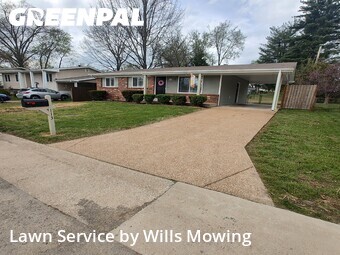 Lawn Mowing Service nearby Ballwin, MO, 