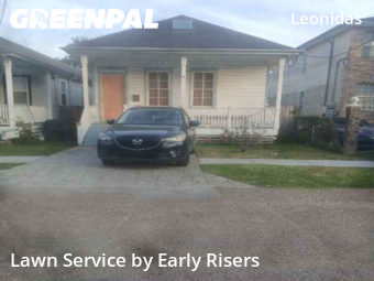 Lawn mowed in New Orleans, 70118