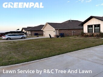 Lawn Cutting nearby Shawnee, OK, 