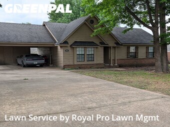 Lawn Maintenance nearby Olive Branch, MS, 