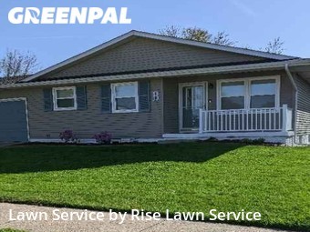 Lawn Care Service nearby Davenport, IA, 