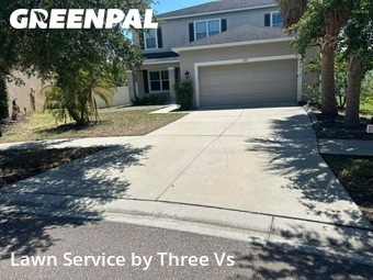 Grass Cutin Riverview,33578,Yard Mowing by Three Vs , work completed in Jun , 2026