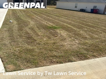 Lawn Maintenance nearby Macon, GA, 