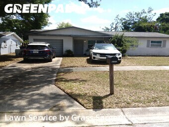 Lawn Cutting nearby St. Petersburg, FL, 