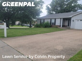 Yard Mowing nearby Saint Peters, MO, 