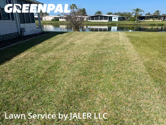 Lawn Mowing nearby Ellenton, FL, 
