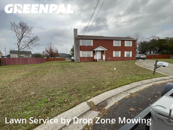 Lawn Mowing nearby La Vergne, TN, 