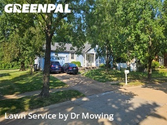 Lawn Mowing nearby Florissant, MO, 