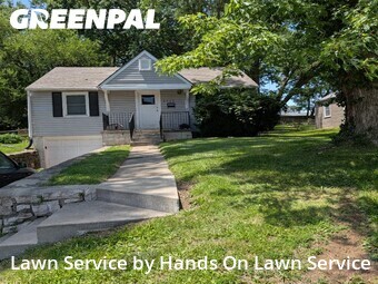 Lawn Mowing nearby Independence, MO, 