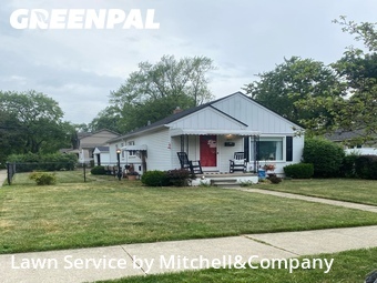 Lawn Care Service nearby Berkley, MI, 