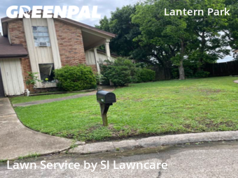 Grass Cut nearby Baytown, TX, 