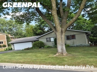 Grass Cutting nearby Burnsville, MN, 