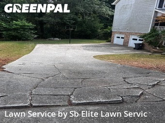 Lawn Mowing nearby Snellville, GA, 