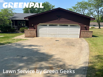 Lawn Mowing nearby Garfield Heights, OH, 