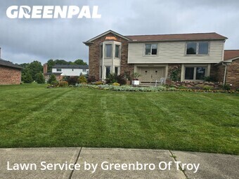 Grass Cutting nearby Troy, MI, 