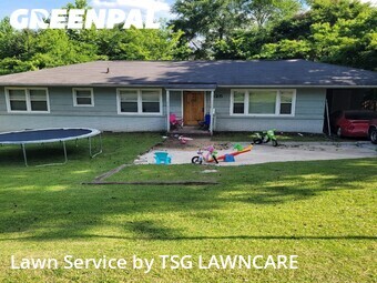 Lawn Mowing nearby Center Point, AL, 
