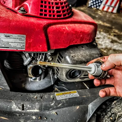 Mobile Wildwood Mower Repair / Snow Blower Photo 17