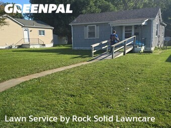 Lawn Maintenance nearby Belleville, IL, 