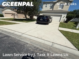 Lawn Care nearby Wesley Chapel, FL, 
