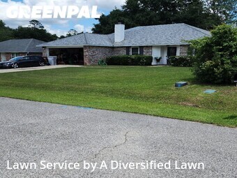 Lawn Care Service nearby Pace, FL, 