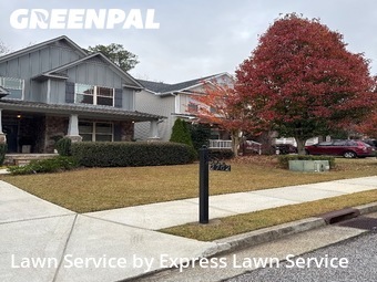 Lawn Mowing Service nearby Lawrenceville, GA, 