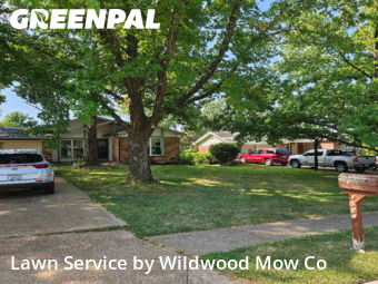 Grass Cutting nearby Ellisville, MO, 