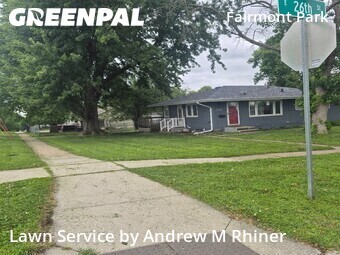 Lawn mowed in Des Moines, 50317
