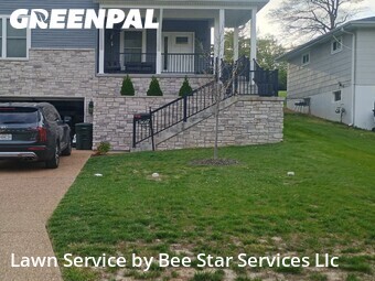Lawn Mowing nearby Kirkwood, MO, 