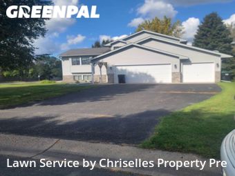 Lawn Maintenance nearby Minneapolis, MN, 