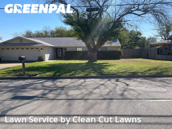 Lawn Mowing nearby Hewitt, TX, 