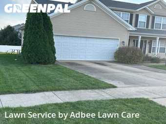 Grass Cutting nearby Savoy, IL, 