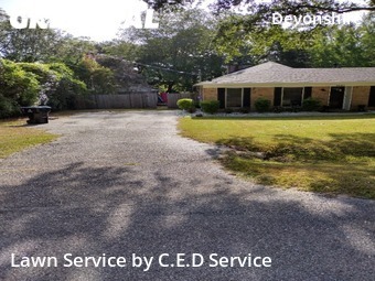 Lawn Care Service nearby Mobile, AL, 