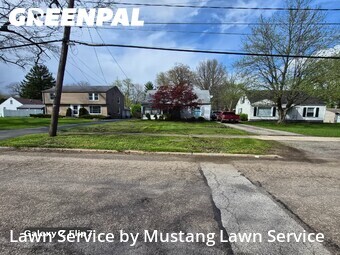 Lawn Care Service nearby Youngstown, OH, 