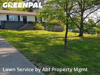Lawn Care nearby Knoxville, TN, 