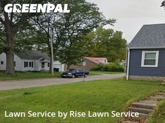 Lawn Care Service nearby Moline, IA, 