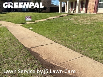 Lawn Maintenance nearby Cedar Hill, TX, 