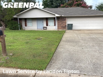 Lawn mowed in Conway, 72034