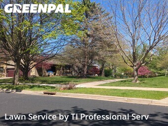 Lawn Mowing Service nearby Madison, WI, 