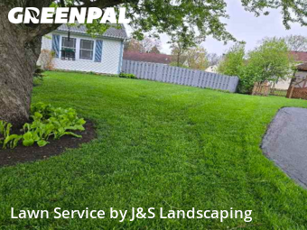Lawn Care nearby Woodstock, IL, 