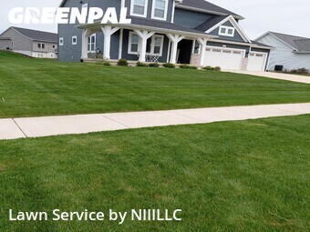 Lawn Care Service nearby Grand Rapids, MI, 