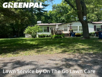 Grass Cutting nearby Defiance, MO, 