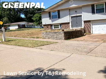 Lawn Cutting nearby Maryland Heights, MO, 