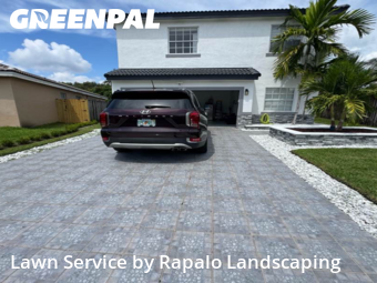 Lawn Mowing Service nearby Pembroke Pines, FL, 