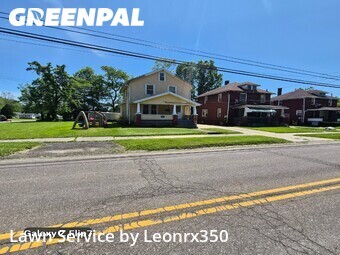Lawn Mowing nearby Warren, OH, 