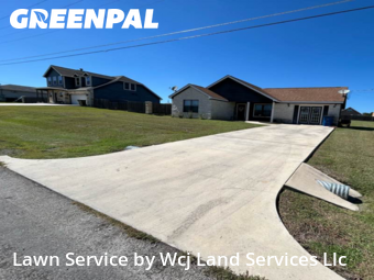 Work completed by affordable-grass-cutting-businesses-in-San Marcos-CA