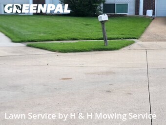 Yard Cutting nearby Maryland Heights, MO, 